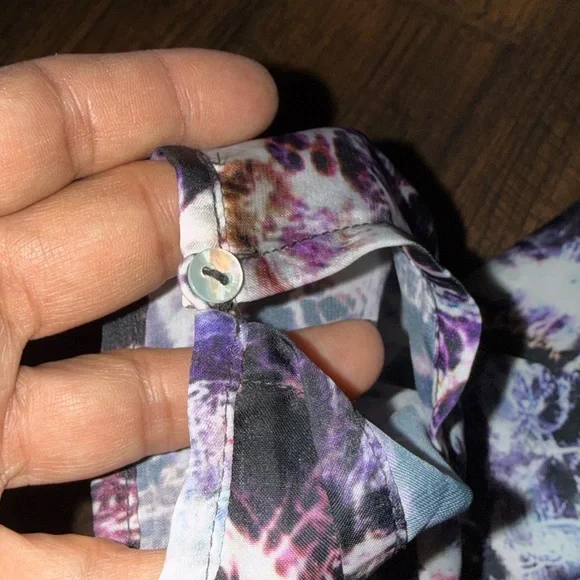 Philosophy Marbled Black and Cream Cropped Top Blouse size Small - EUC - Picture 8 of 13